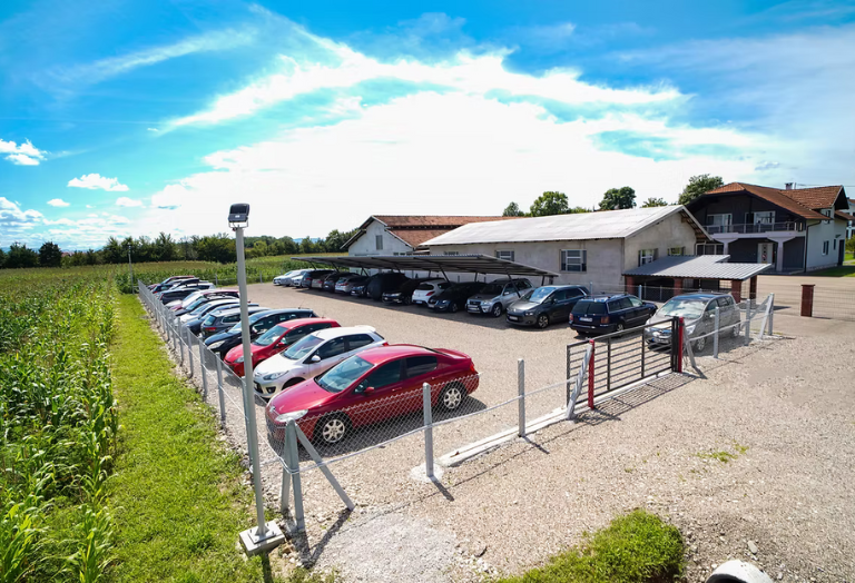 Privatni parking Aerodrom Banja Luka